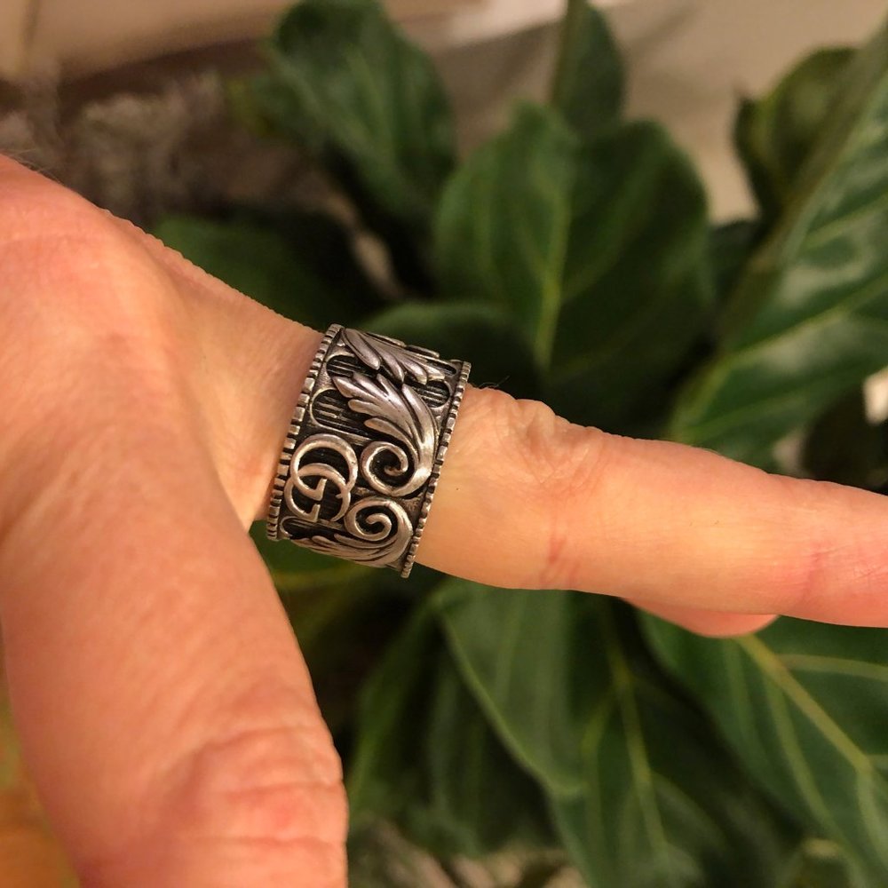 HOST PICK! 🥳 Gucci Double G Sterling Silver Leaf Motif Ring NEW IN BOX - Picture 7 of 11